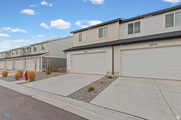 8715 W ADDIE DR Magna, UT 84044