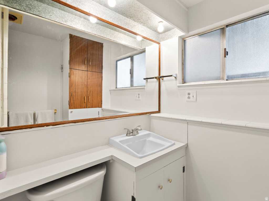 3896 W ATMORE RD West Jordan, UT 84084