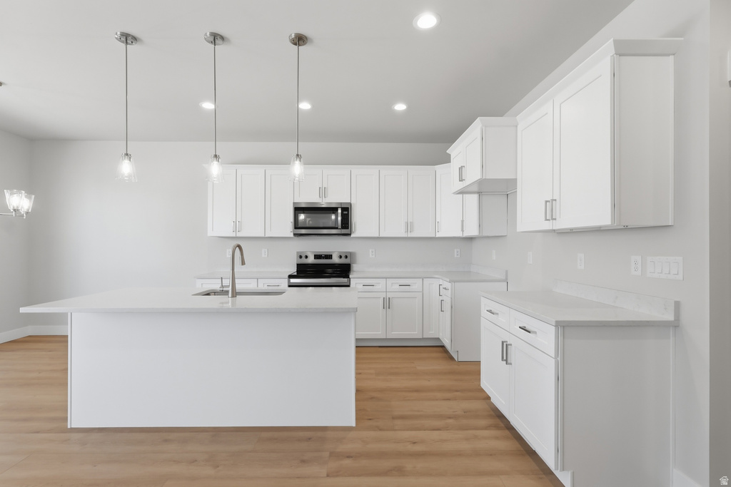 677 E 800 S ST Springville, UT 84663