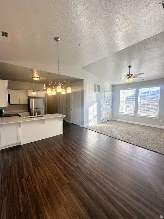 1831 W NEWCASTLE LN #D302 Saratoga Springs, UT 84045