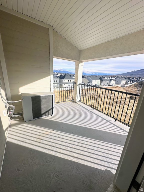 1831 W NEWCASTLE LN #D302 Saratoga Springs, UT 84045