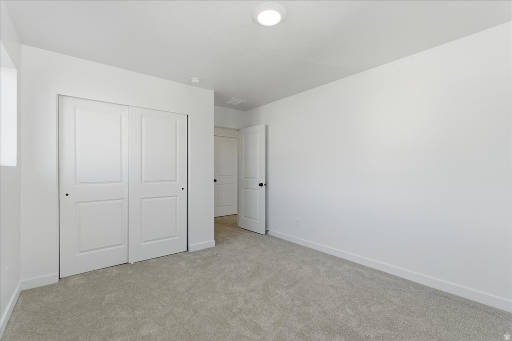 4896 S SNARR HAVEN CT Taylorsville, UT 84129