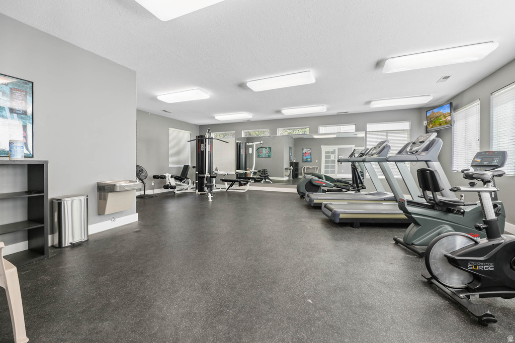 1548 W CABERNET DR Bluffdale, UT 84065