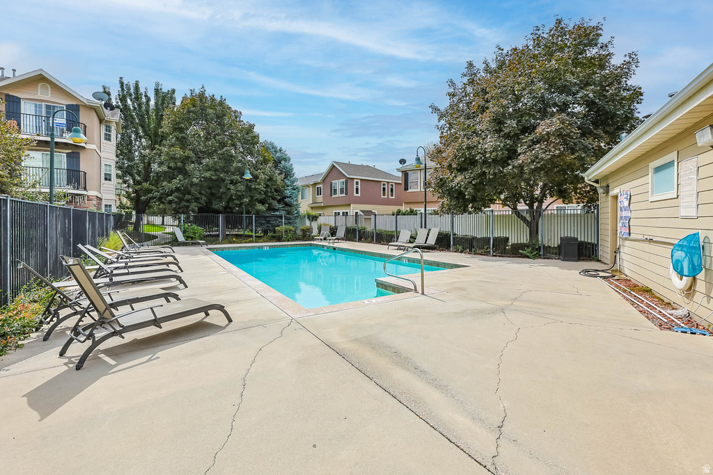 1548 W CABERNET DR Bluffdale, UT 84065