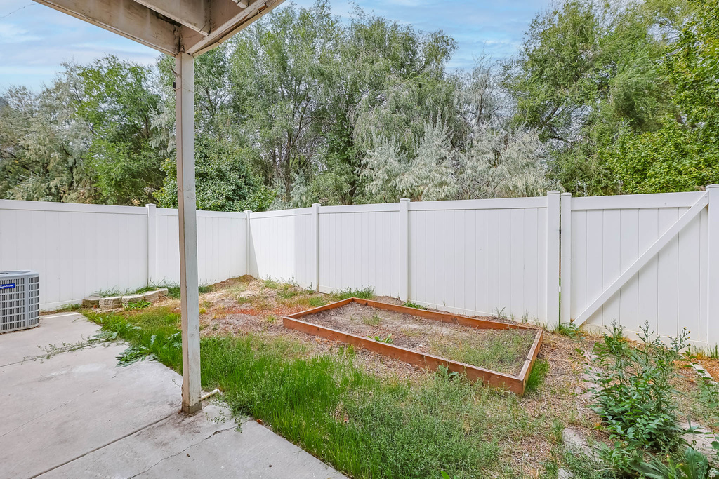 1548 W CABERNET DR Bluffdale, UT 84065