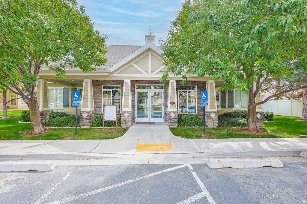 1548 W CABERNET DR Bluffdale, UT 84065