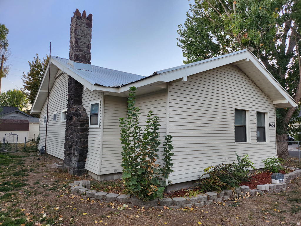 1404 E 4TH AVE Twin Falls, ID 83301