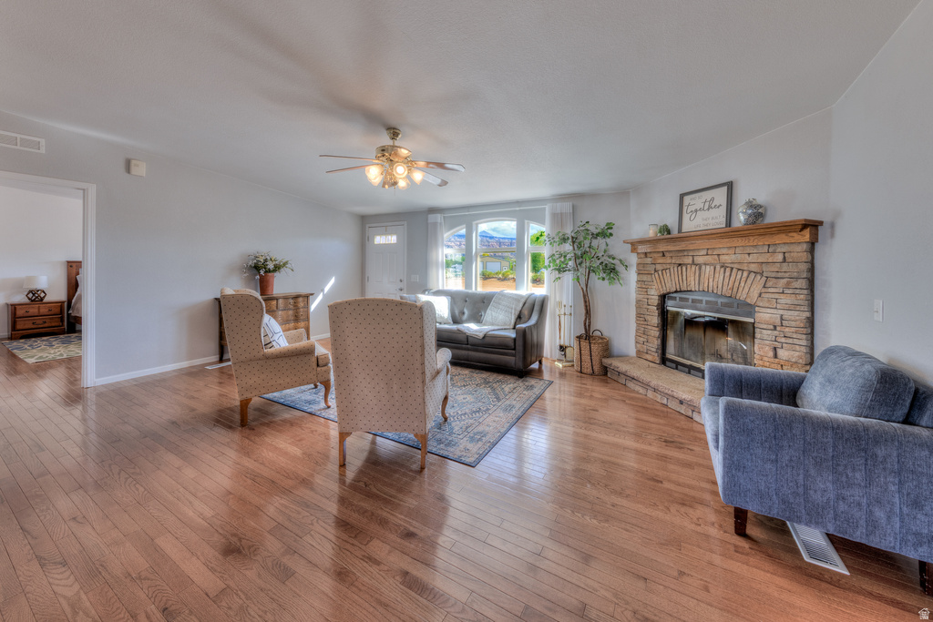 33 E MERRIAM CT Moab, UT 84532