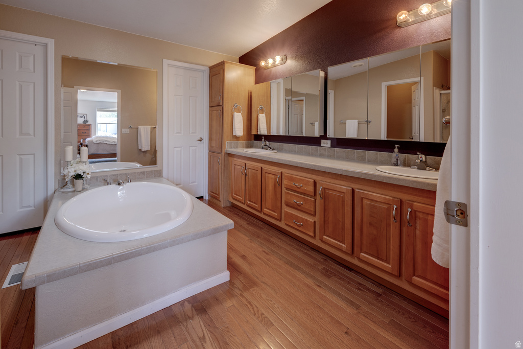 33 E MERRIAM CT Moab, UT 84532