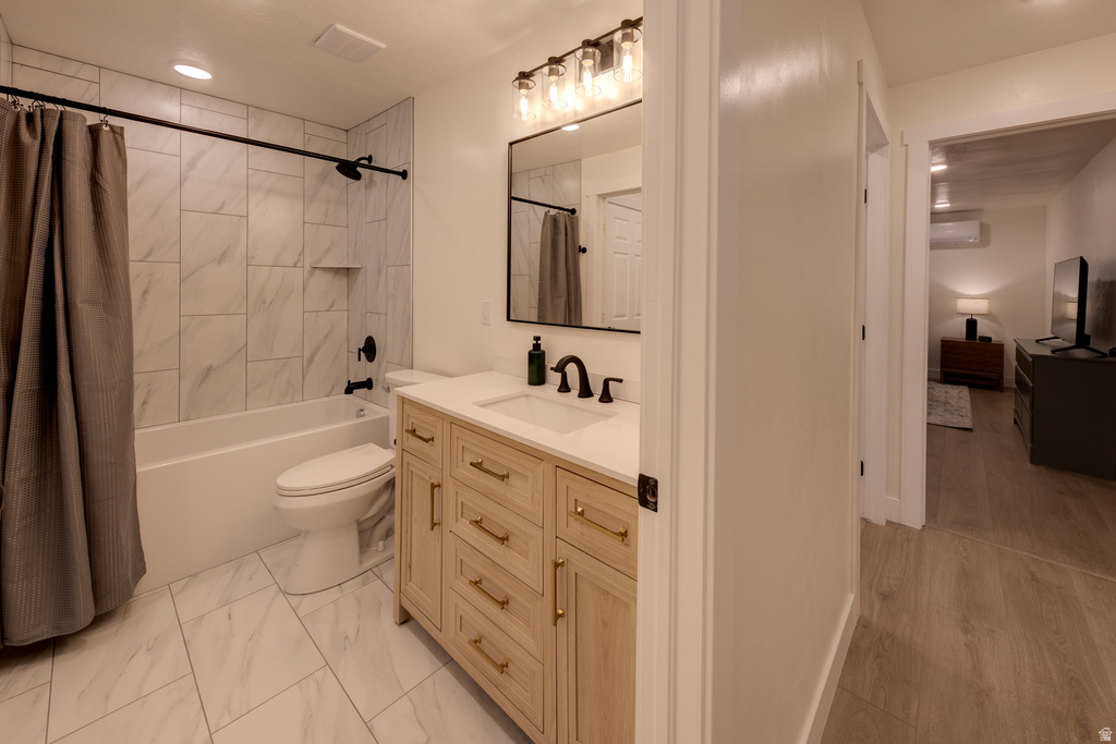 33 E MERRIAM CT Moab, UT 84532