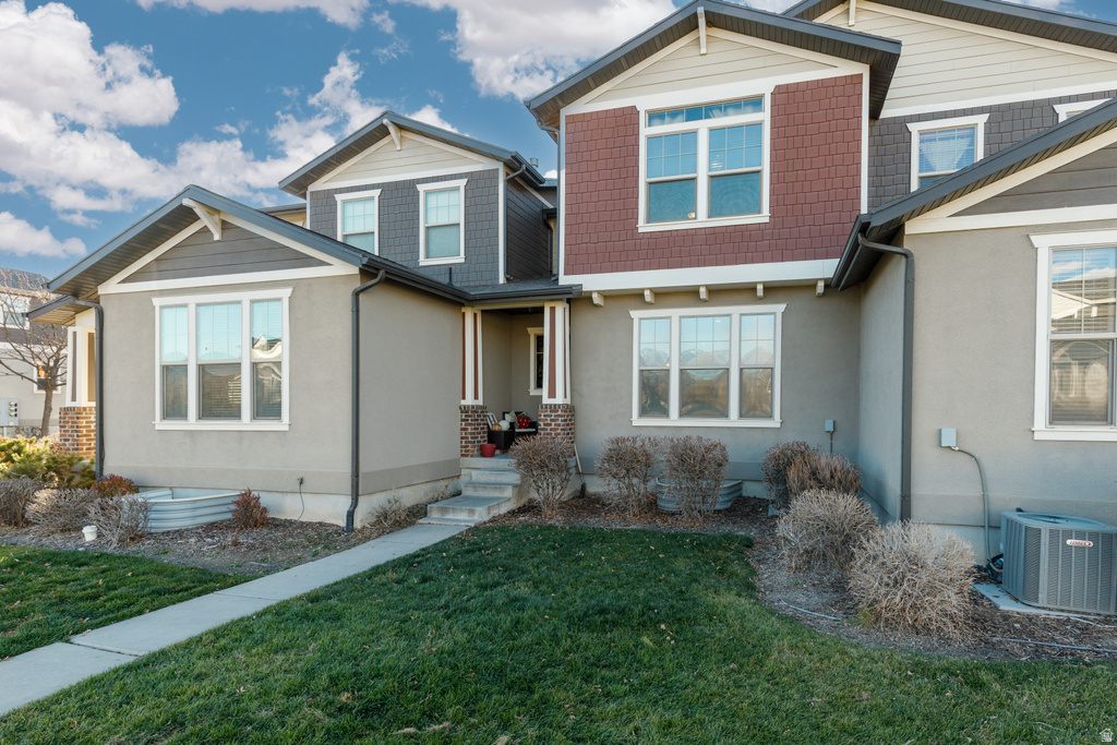 1349 S MOUNTAIN CREST DR Woods Cross, UT 84087