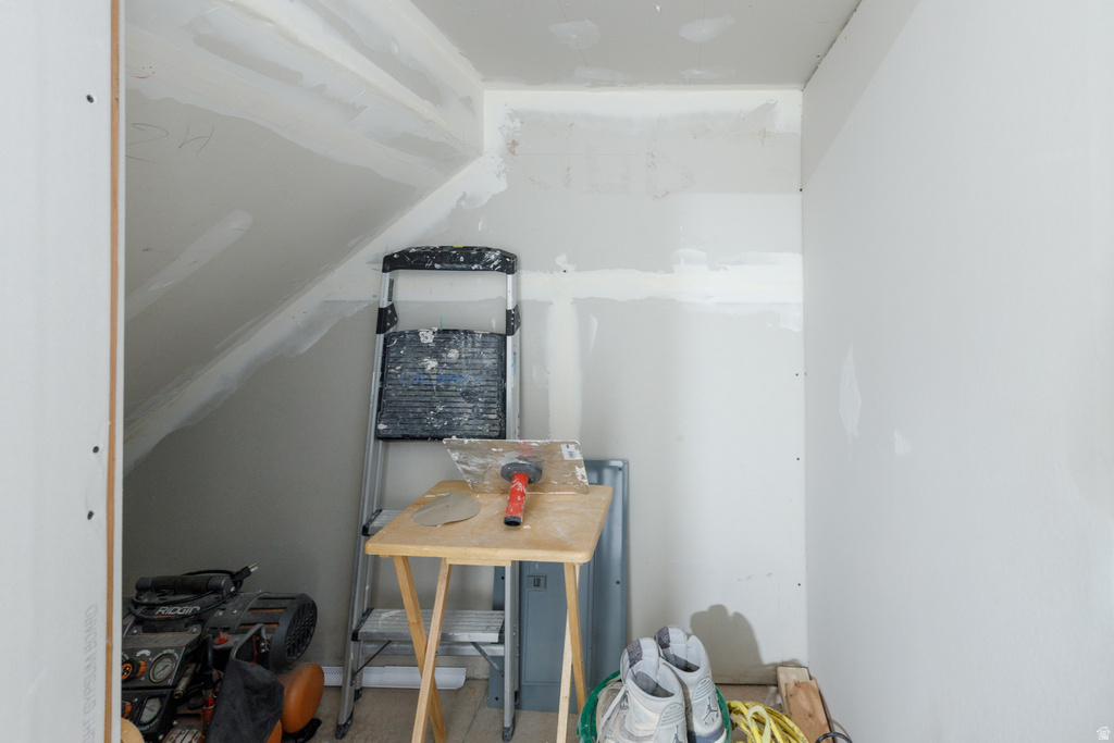 1349 S MOUNTAIN CREST DR Woods Cross, UT 84087