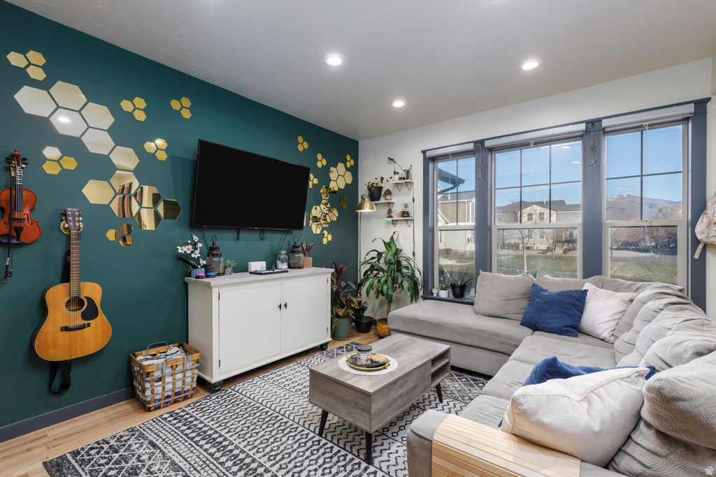 1349 S MOUNTAIN CREST DR Woods Cross, UT 84087