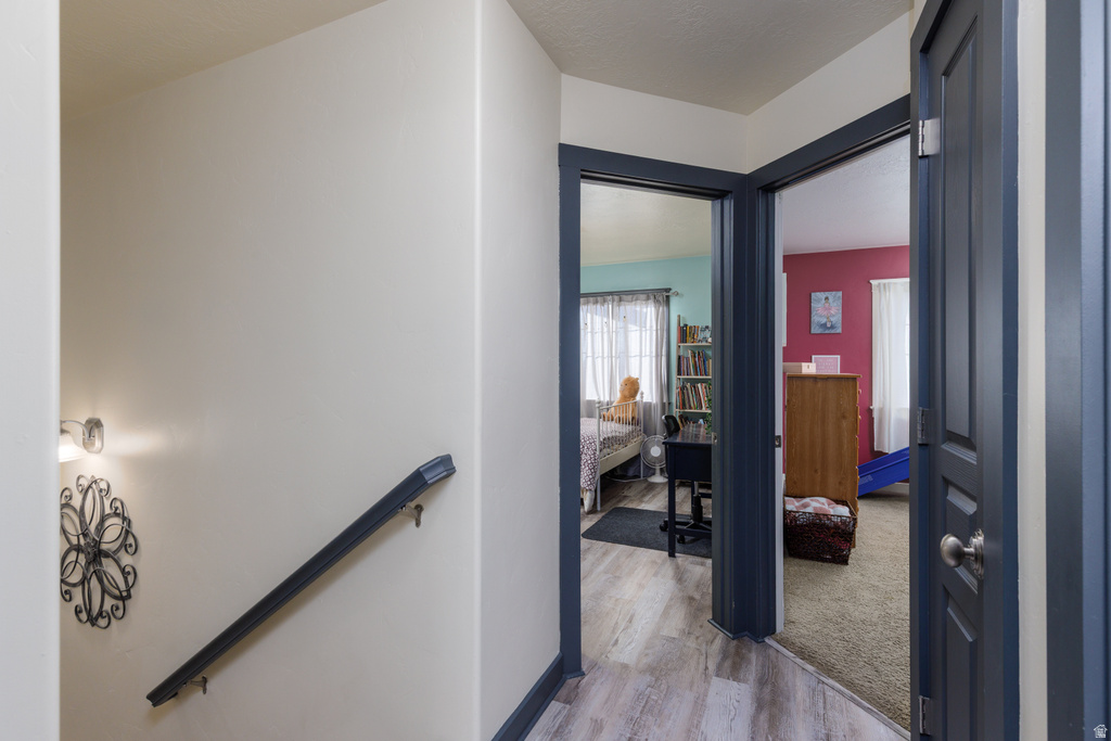 1349 S MOUNTAIN CREST DR Woods Cross, UT 84087