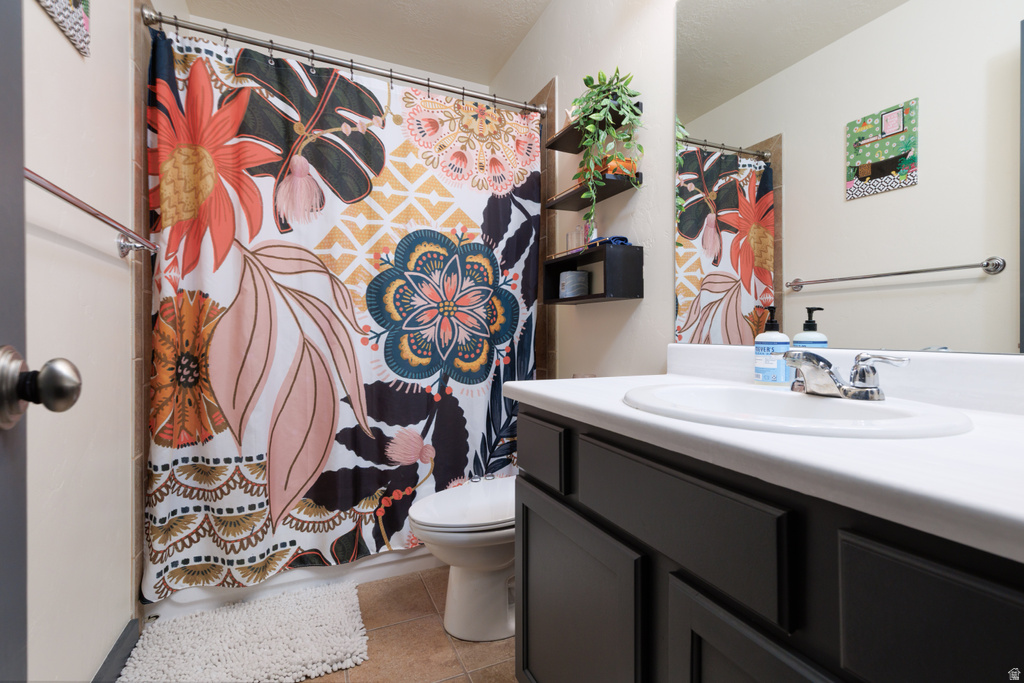 1349 S MOUNTAIN CREST DR Woods Cross, UT 84087