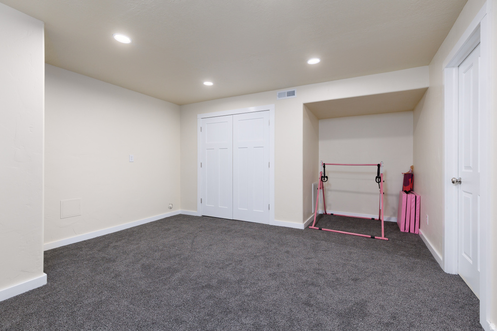 1349 S MOUNTAIN CREST DR Woods Cross, UT 84087