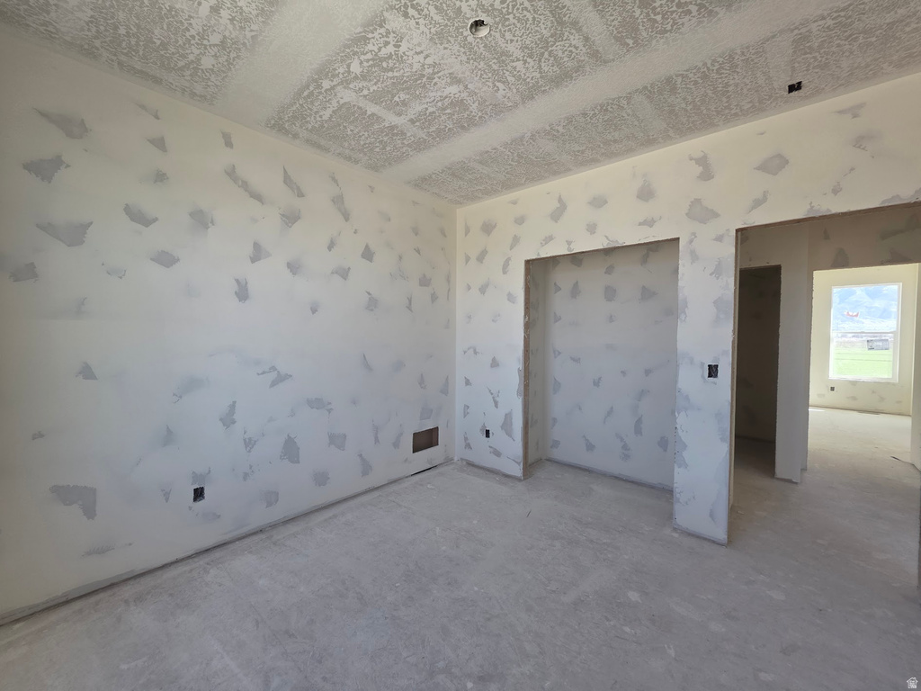 9310 N 5600 W #4 Elwood, UT 84337