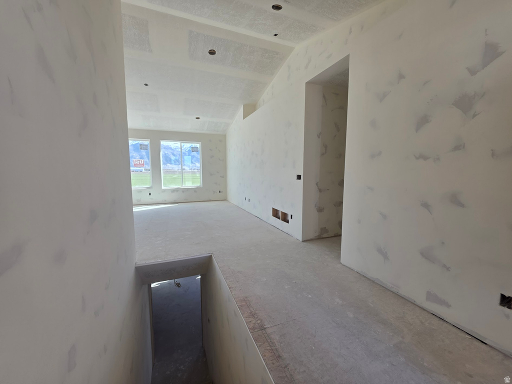 9310 N 5600 W #4 Elwood, UT 84337