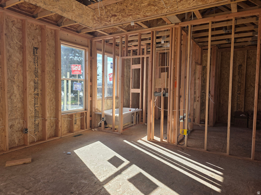 5583 W 9400 N #2 Elwood, UT 84337