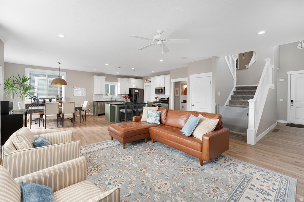 3772 E CUNNINGHILL DR Eagle Mountain, UT 84005