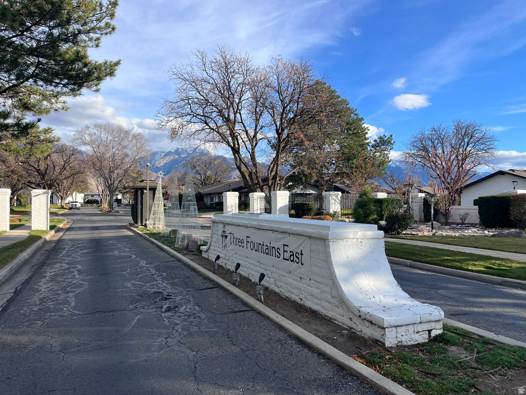 4953 S EASTRIDGE LN #143 Salt Lake City, UT 84117