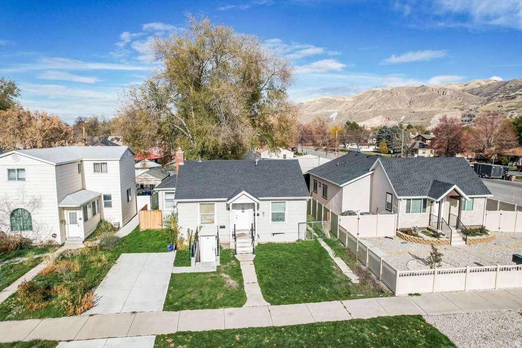 810 W 400 N Salt Lake City, UT 84116