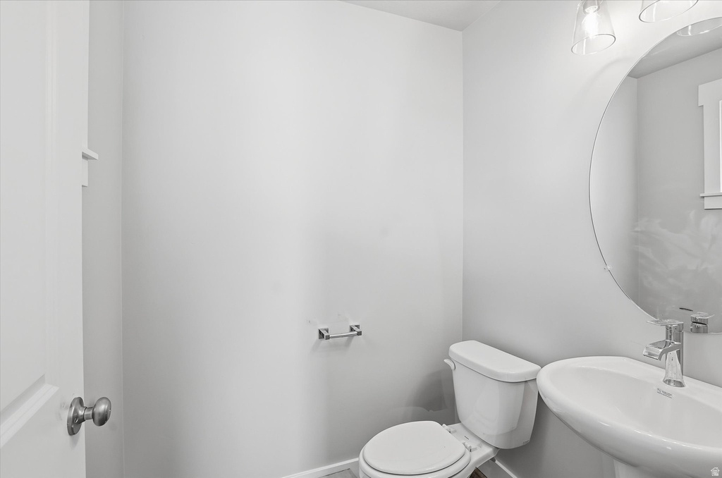 1286 S 240 W #15 Tremonton, UT 84337