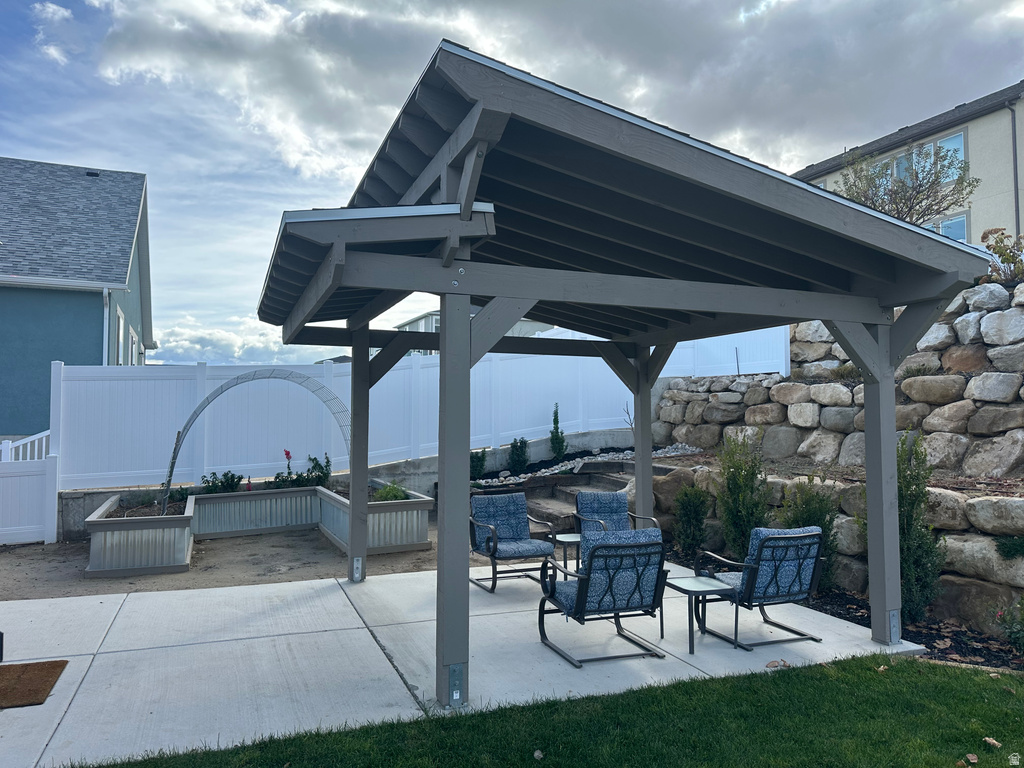 2887 S GREENHEAD DR Saratoga Springs, UT 84045