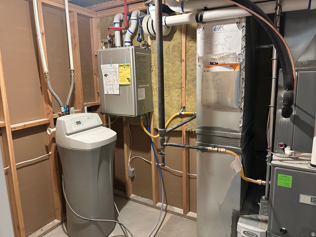 2887 S GREENHEAD DR Saratoga Springs, UT 84045