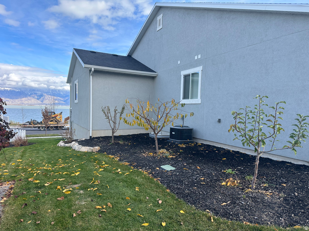 2887 S GREENHEAD DR Saratoga Springs, UT 84045