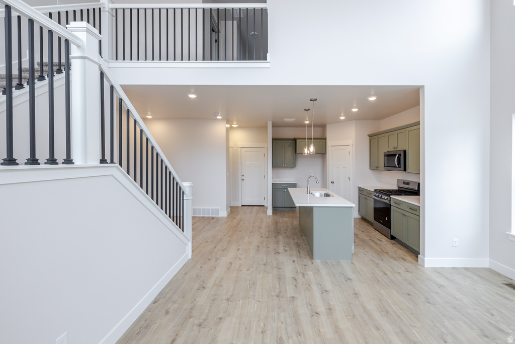 788 N DANVERSE DR #674 Saratoga Springs, UT 84045