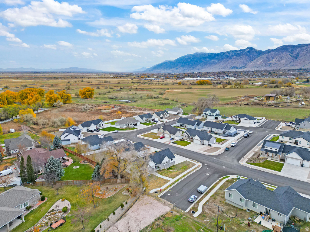 2216 S 700 W Perry, UT 84302