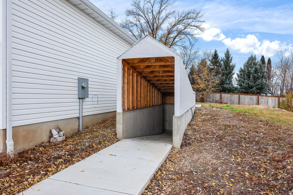 2216 S 700 W Perry, UT 84302