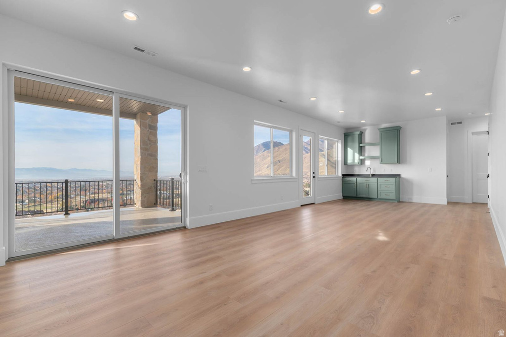 204 S TROY ST Mapleton, UT 84664