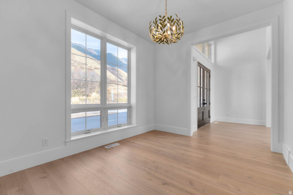 204 S TROY ST Mapleton, UT 84664