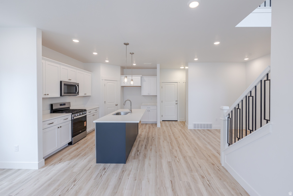 784 N DANVERSE DR #676 Saratoga Springs, UT 84045