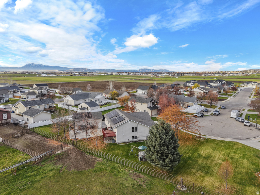 411 N 150 W Hyde Park, UT 84318