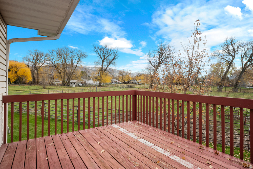 411 N 150 W Hyde Park, UT 84318