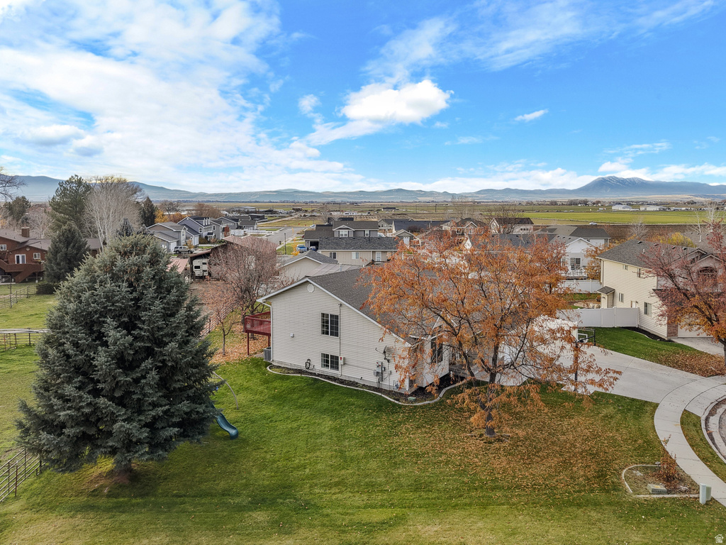 411 N 150 W Hyde Park, UT 84318