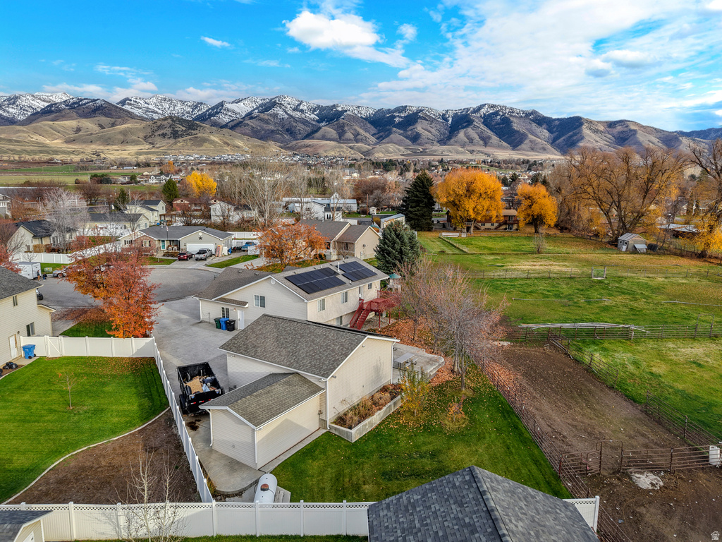 411 N 150 W Hyde Park, UT 84318