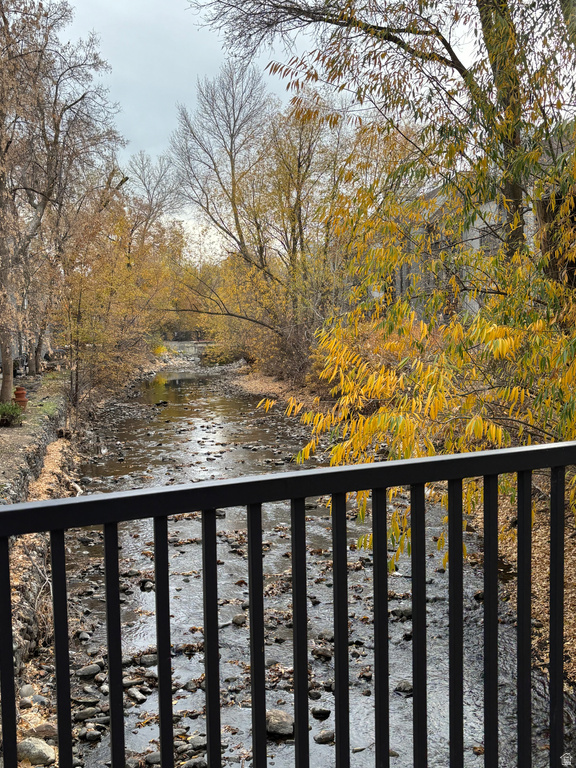 460 E CREEKSIDE CIR #B Murray, UT 84107