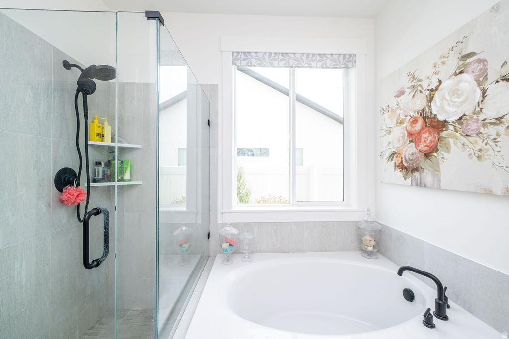 589 E GREEN SPRINGS WAY South Weber, UT 84405