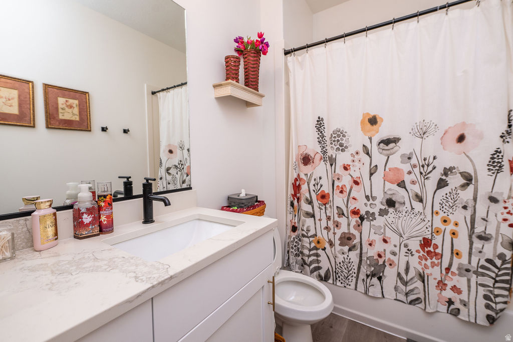 589 E GREEN SPRINGS WAY South Weber, UT 84405