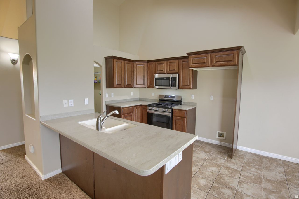 2444 N HOODED CRANE CIR #11 Clinton, UT 84015