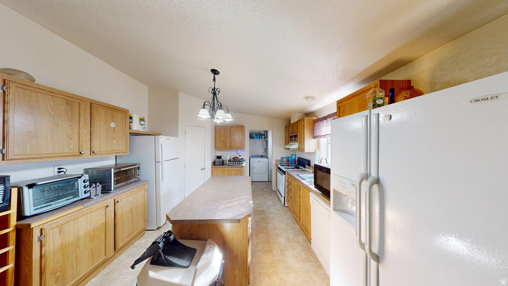 57 AERO AVE Page, AZ 86040