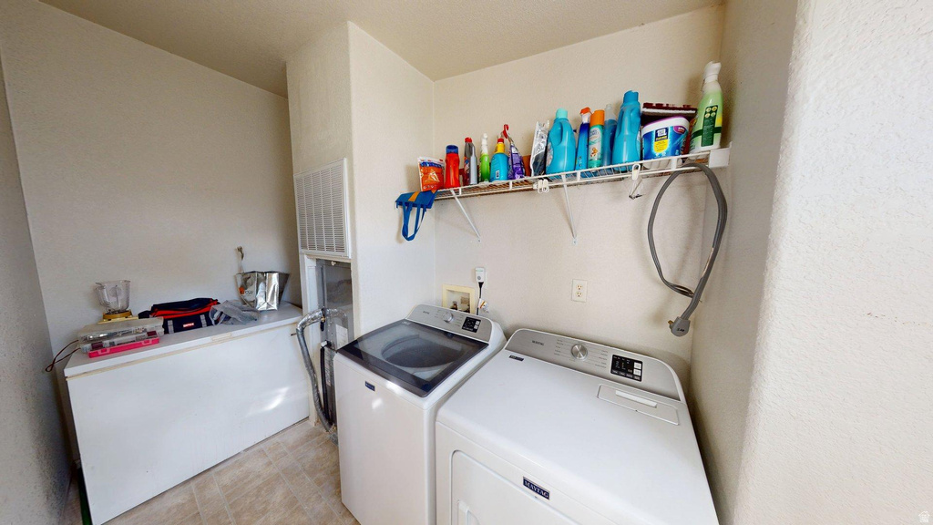 57 AERO AVE Page, AZ 86040