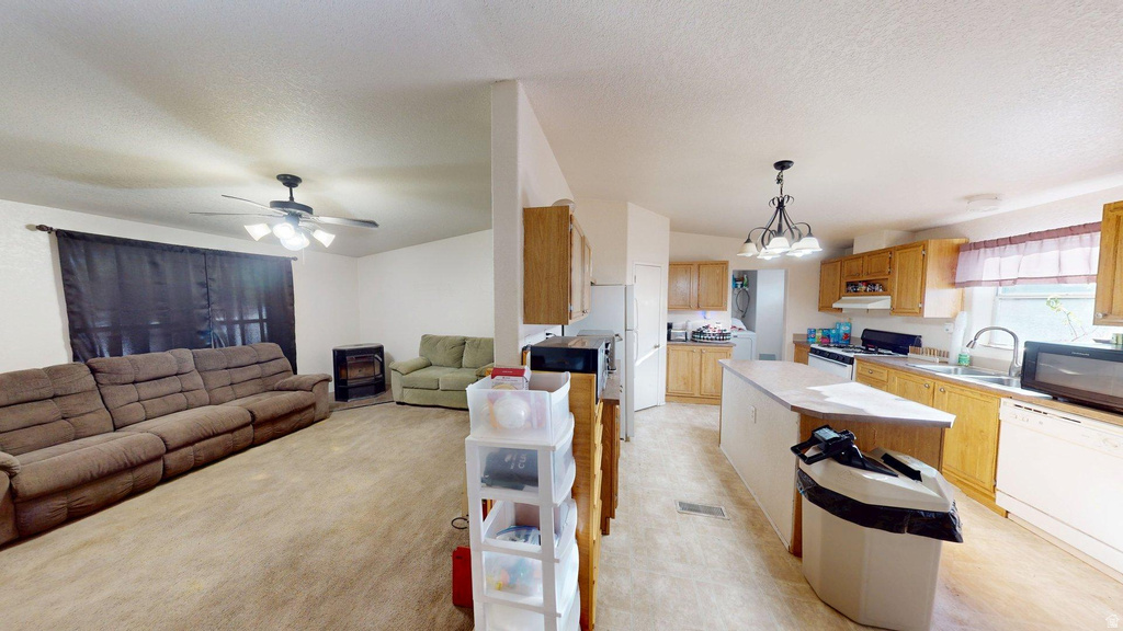 57 AERO AVE Page, AZ 86040