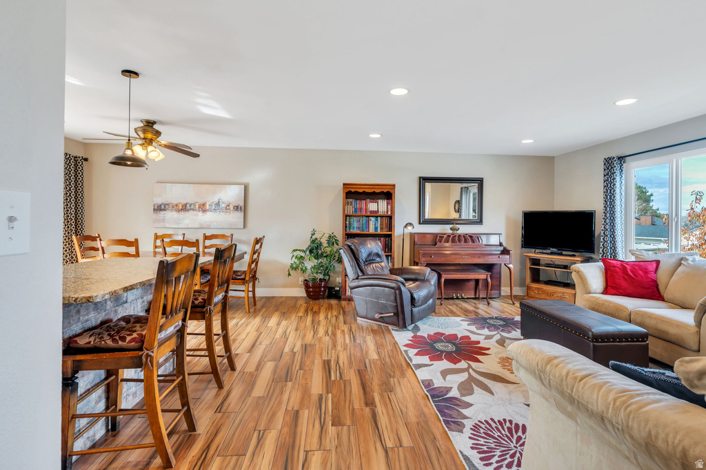 1666 E PAULISTA WAY Sandy, UT 84093