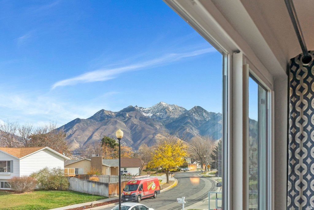 1666 E PAULISTA WAY Sandy, UT 84093