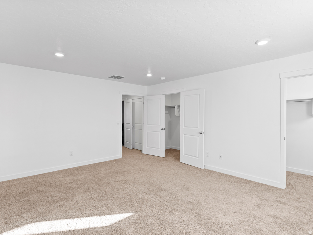 8552 W BOWIE DR Magna, UT 84044